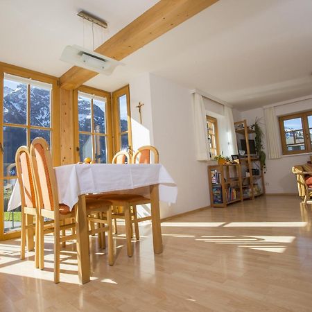 Gaestehaus Mathies Mittelberg Rum bild