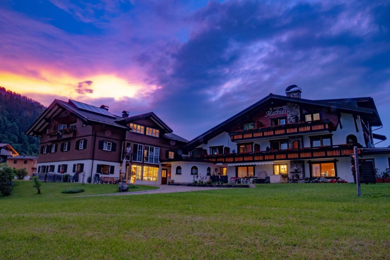 Gaestehaus Mathies Mittelberg Exteriör bild
