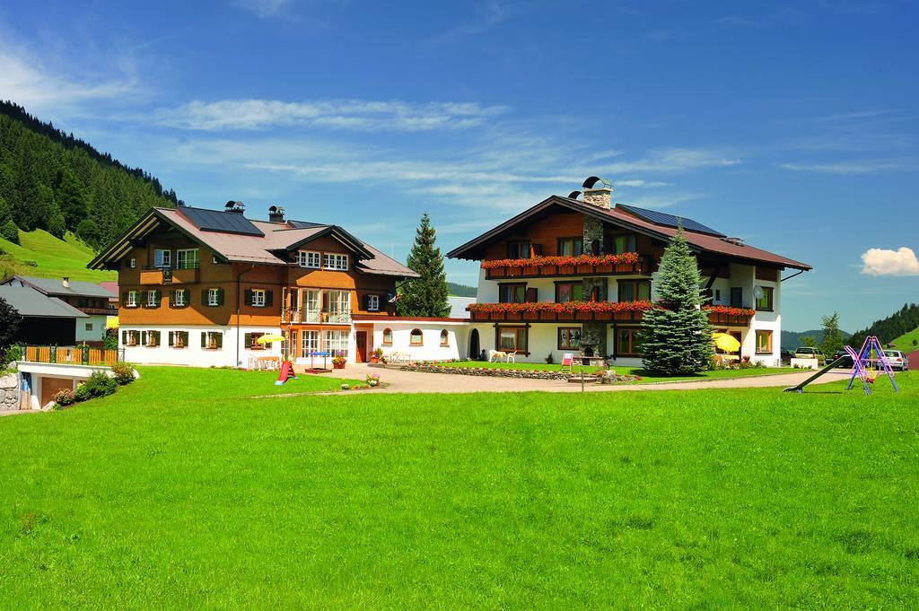 Gaestehaus Mathies Hotell Mittelberg Exteriör bild