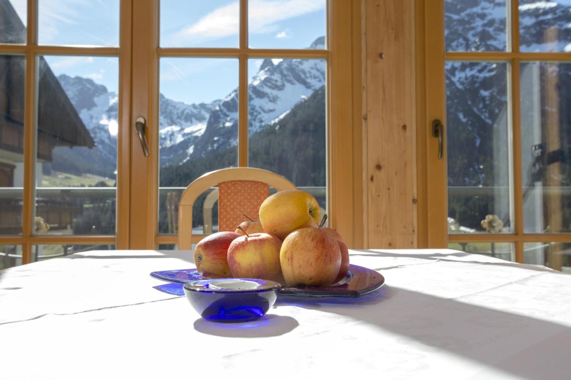 Gaestehaus Mathies Mittelberg Rum bild