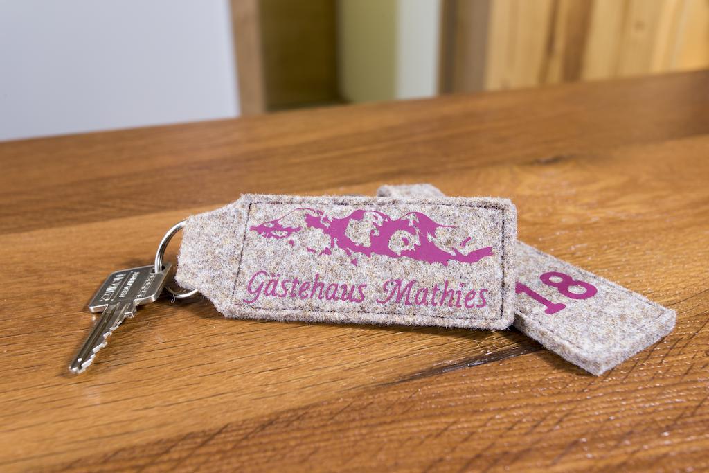 Gaestehaus Mathies Mittelberg Exteriör bild