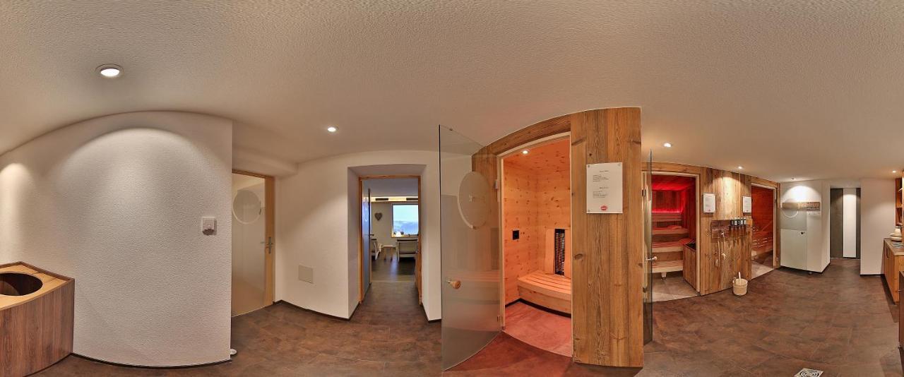 Gaestehaus Mathies Mittelberg Exteriör bild